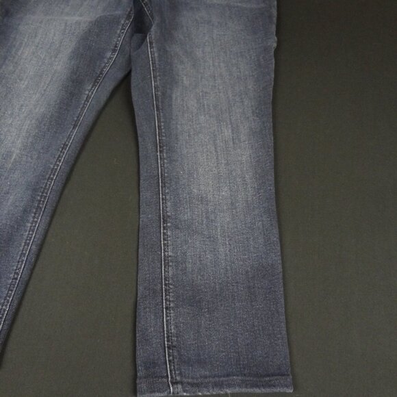 OLD NAVY ROCK STAR SUPER SKINNY HIGH RISE WOMENS CAPRI JEANS SIZE 12 L240 - Picture 3 of 9